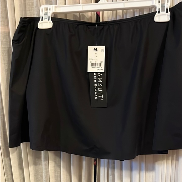 Black Women's Swim skirt - Picture 3 of 8